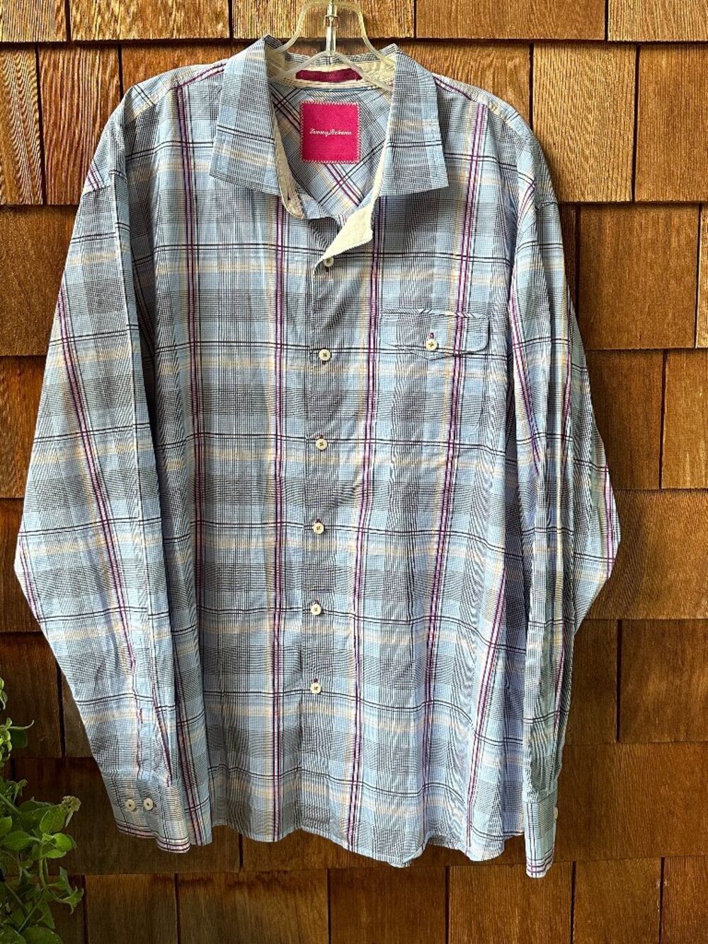 Like New Tommy Bahama Plaid Cotton Button Front Long Sleeve Shirt in Men's XXL